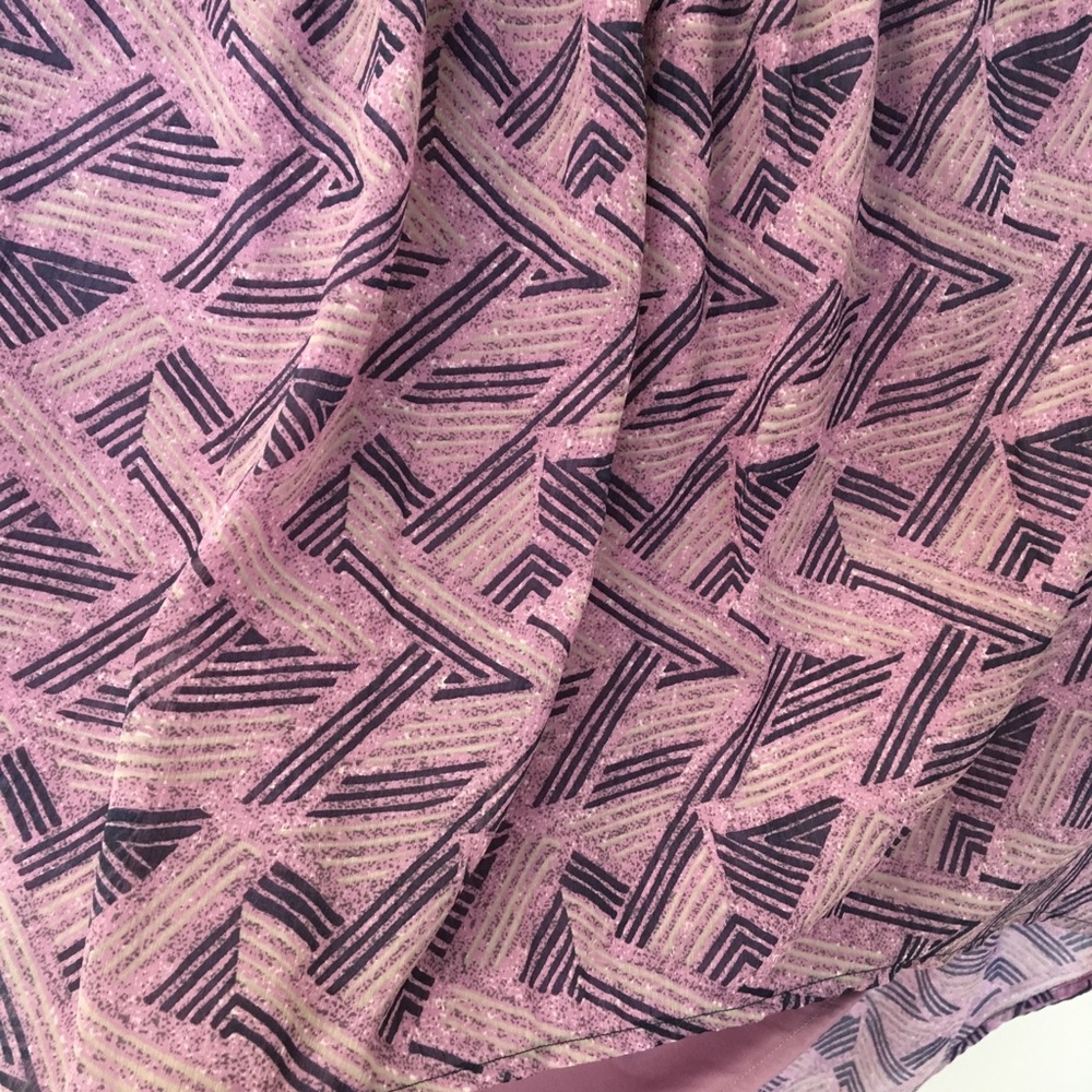 Purple Patterned High-Low skirt - Picture 4 of 5
